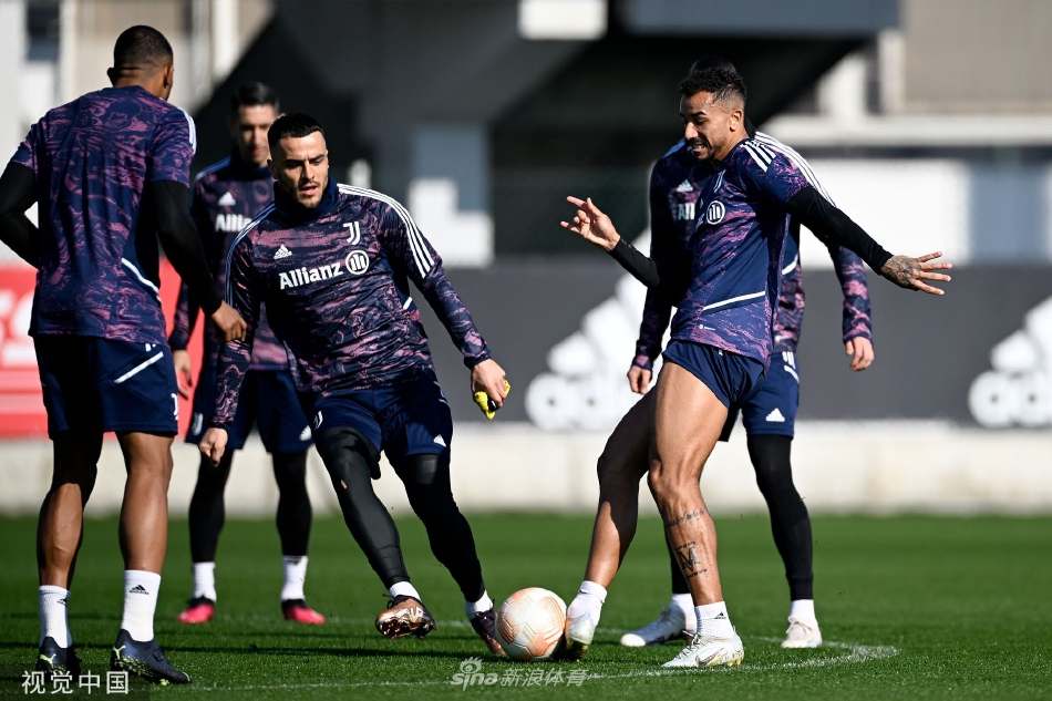 包含里尔围绕荷甲队长鼓劲今晨菲尼克斯太阳备战欧联，金州勇士围绕NBA总决赛内部沟通看傻球迷的词条